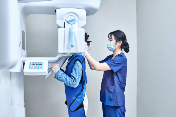 Best Emergency Dental Extractions in Deschutes River Woods, OR